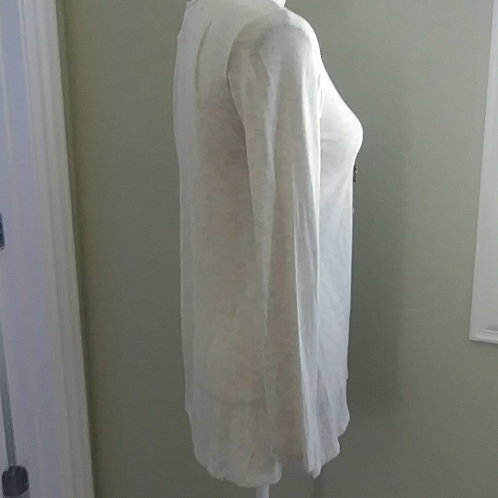 Top - Picture 4 of 5